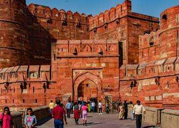 One Day Agra Tour by Train